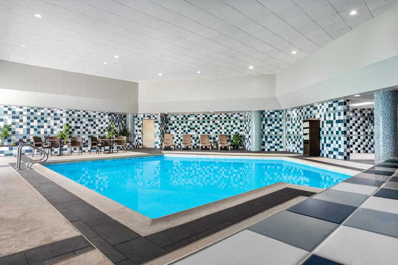 Holiday Inn Louisville East - Hurstbourne By Ihg Zewnętrze zdjęcie