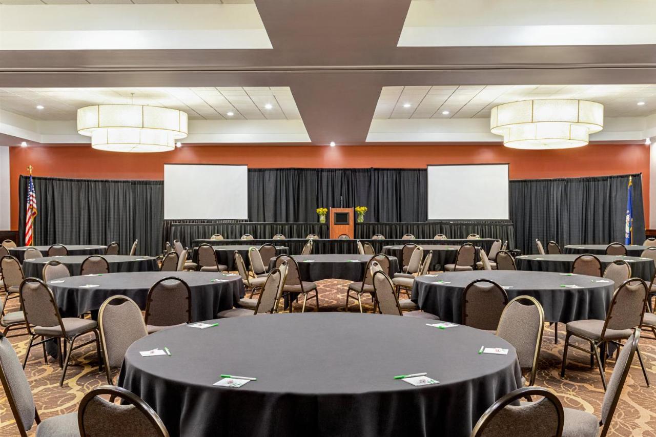 Holiday Inn Louisville East - Hurstbourne By Ihg Zewnętrze zdjęcie