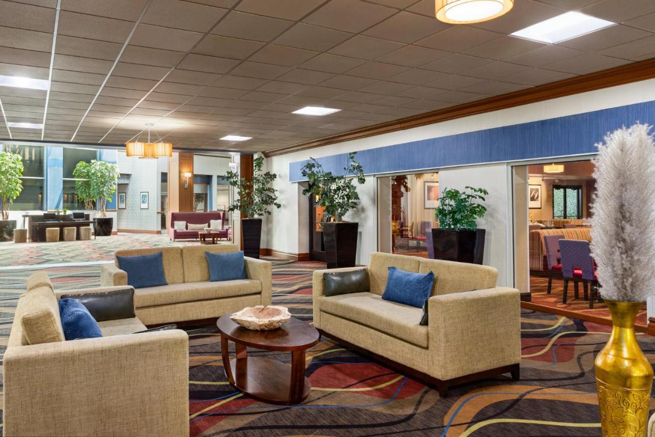 Holiday Inn Louisville East - Hurstbourne By Ihg Zewnętrze zdjęcie