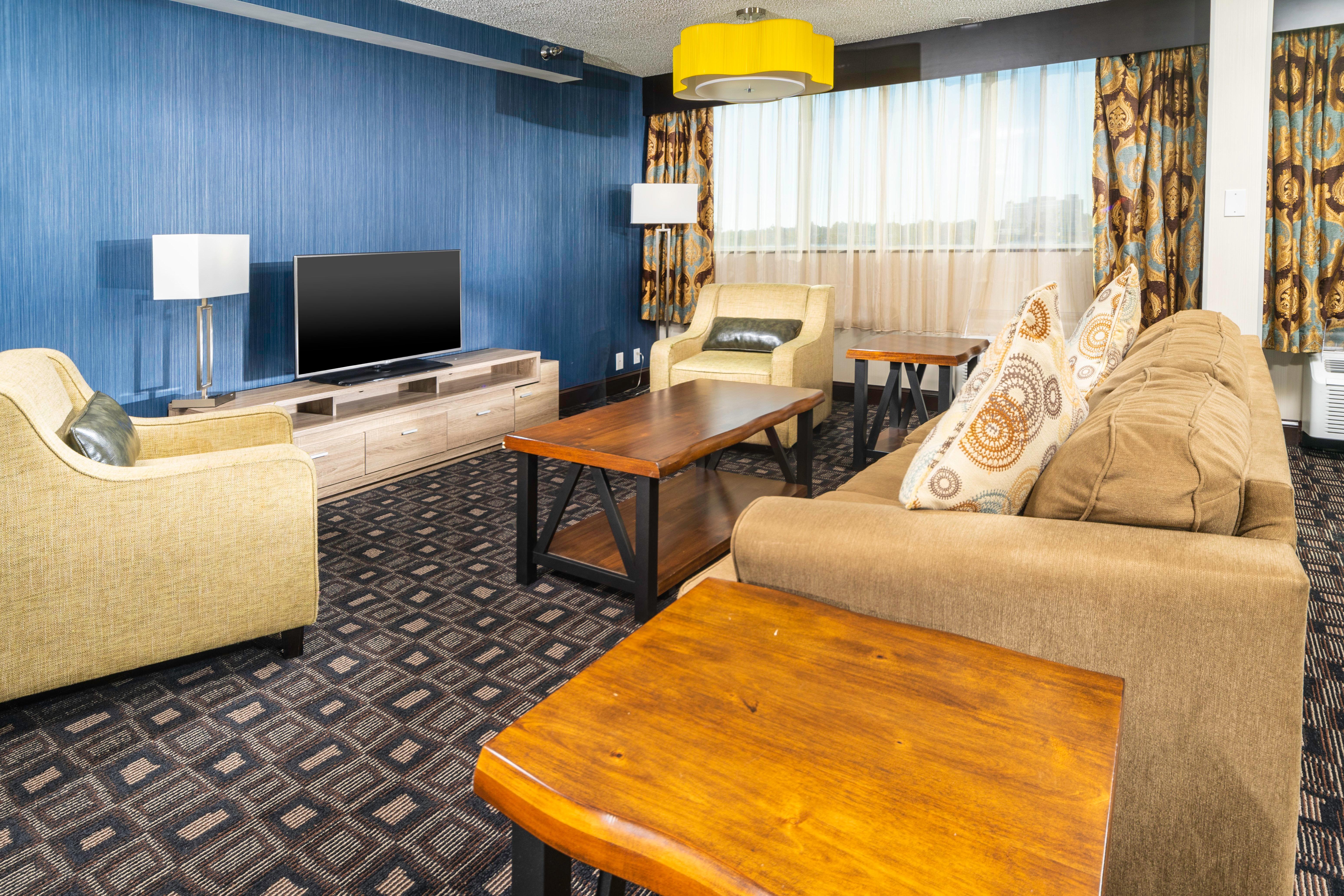 Holiday Inn Louisville East - Hurstbourne By Ihg Zewnętrze zdjęcie