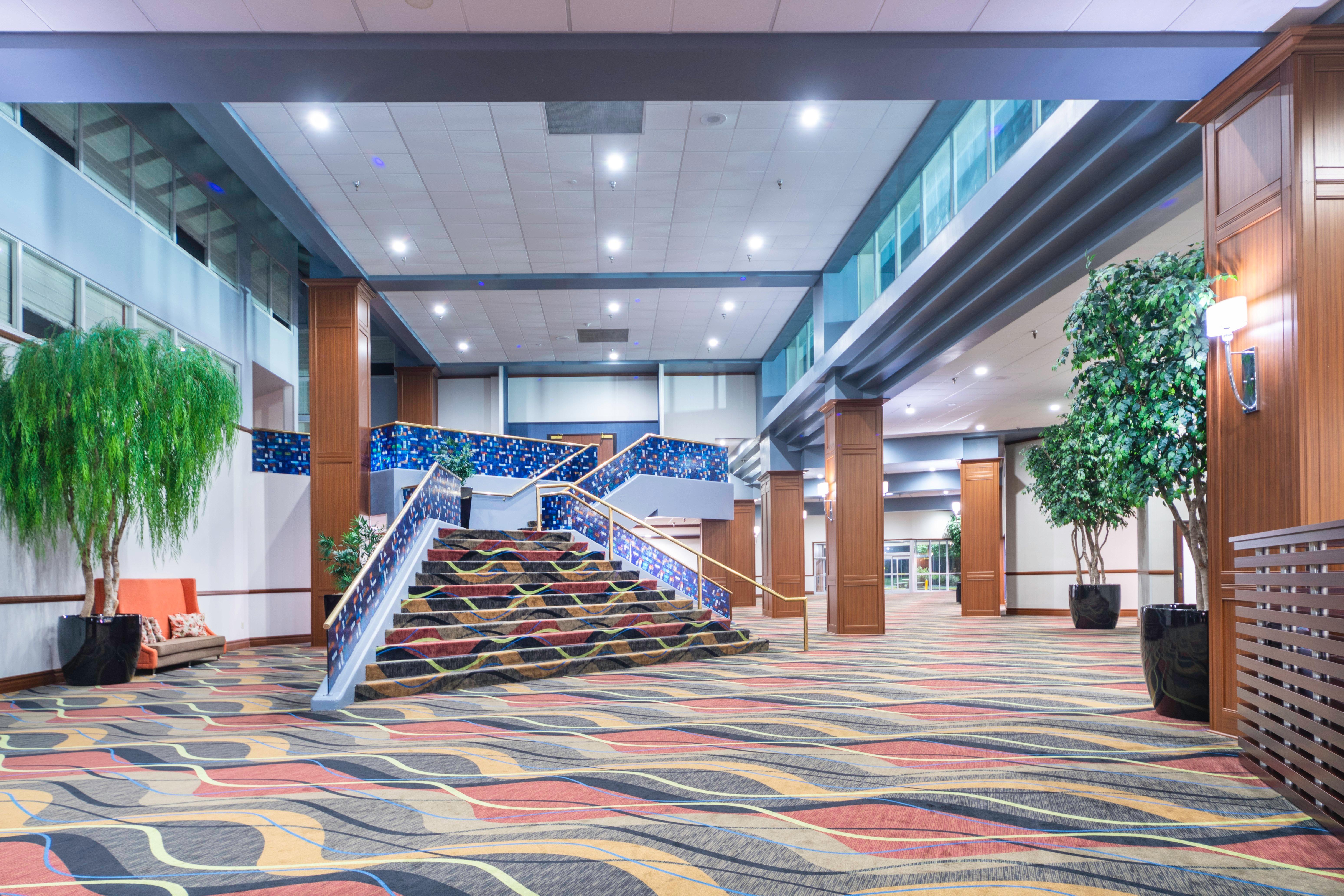 Holiday Inn Louisville East - Hurstbourne By Ihg Zewnętrze zdjęcie